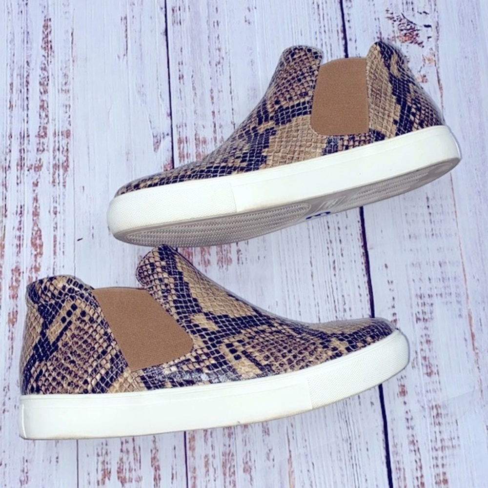 Coconuts by Matisse Harlan python snakeskin print… - image 9